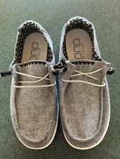 Hey Dude Wendy Women s Size 7 Aztec Gray Slip-On Loafer