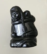 Vintage Boma Native Inuit Eskimo Mother & Child Figurine From Canada