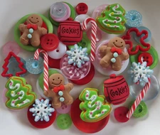 Lot of 50 Buttons - (Novelty, Shank, 2 and 4-Hole)  CHRISTMAS HOLIDAY MIX #95