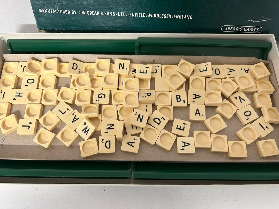 Scrabble Vintage 1955 Edition Board Game by Spear's Games Complete Set - Image 4 of 4