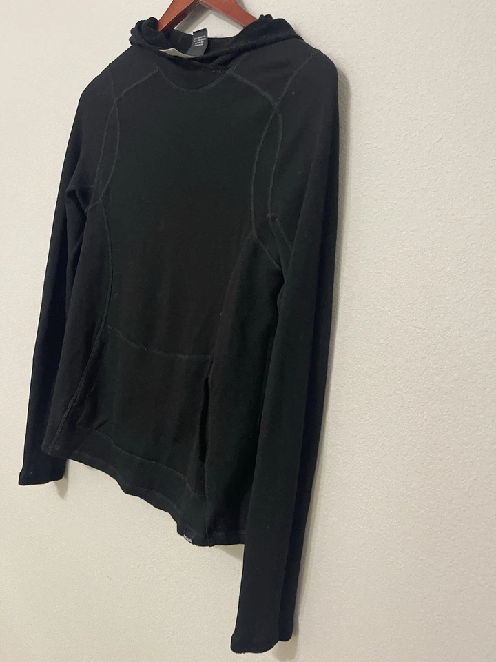 Patagonia Women's Hooded  Sweater 100% Merino Wool, Large Size For Woman Stretch - Image 4 of 4