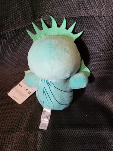 NUEVO FNAF Five Nights At Freddy's Liberty Chica Funko Peluche Exclusivo de Walmart - Imagen 2 de 4