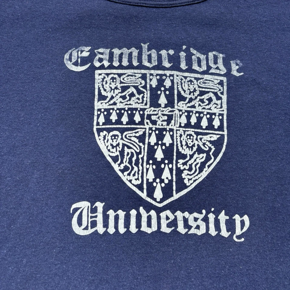 True Vintage 60s 70s Cambridge University College Crest  Shirt Size XL - Image 2 of 4
