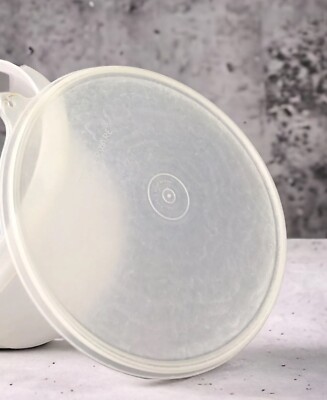 Tupperware Round Storage Container Clear with Lid 5.5 