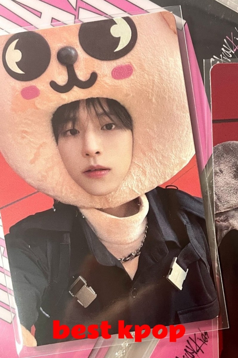 Super cute]- Stray Kids Maxident JYP Skzoo Hyunjin Official