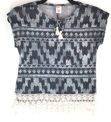 Arizona Jean Womens Size Small Sweater Blue Sleeveless Sheer Lace Tassel Keyhole
