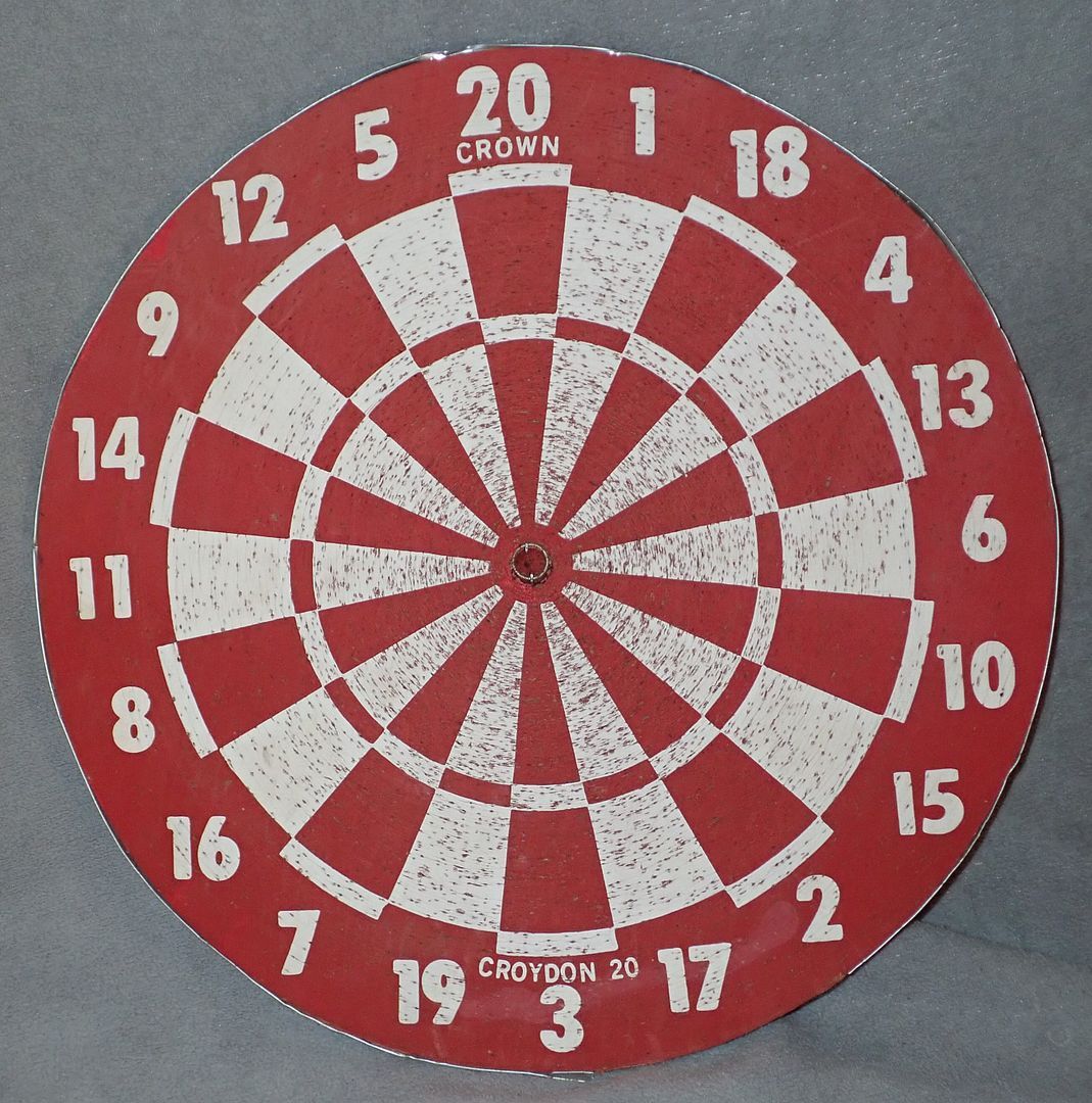 Vintage Rare Crown Croydon 20 Red Dart Board Dartboard Vintage Rare Crown Croydon 20 Red Dart Board Dartboard