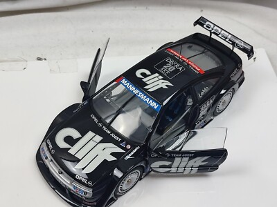 Opel Calibra V6 4x4 DTM 1996 N°43 Lehto - UT Models 1/18 - Avec Boîte