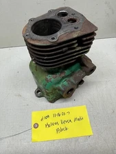 Bolens Versa-Matic Briggs & Stratton Model 8 Engine Cylinder Block