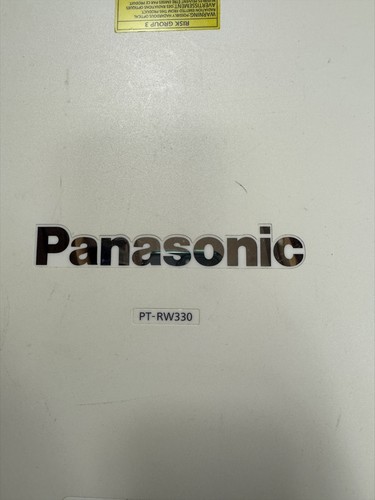 Panasonic RW330 (PT-RW330U) LED/laser DLP Projector - Afbeelding 3 van 6