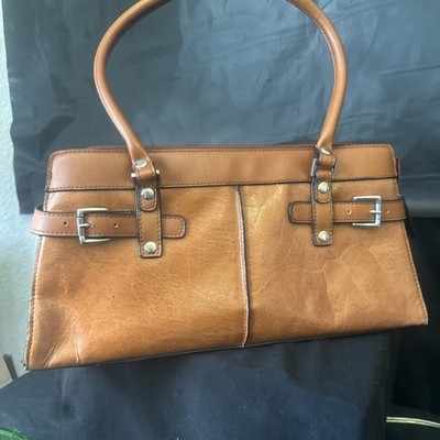 Marc Chantel Md size bage/dual handles zipper closure and zip up inside pocket