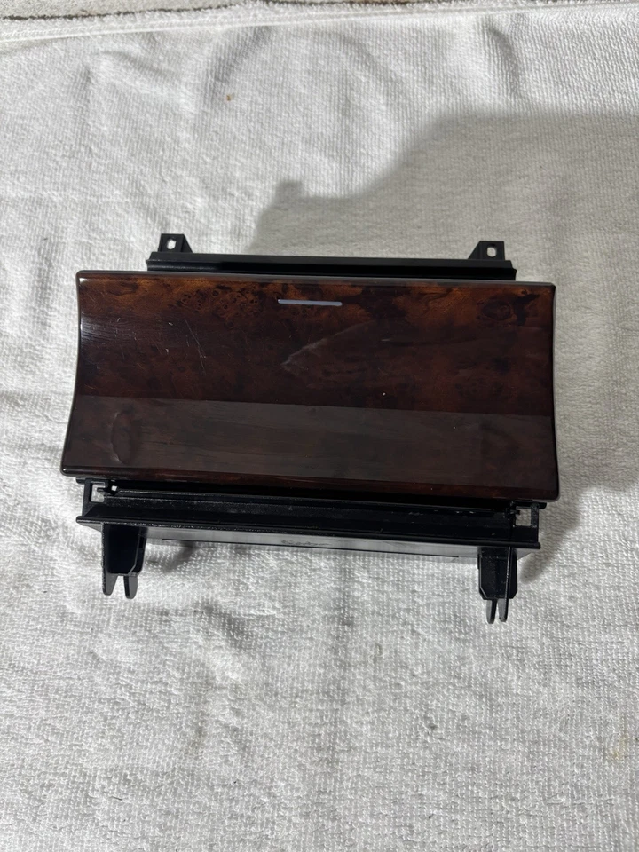 Mercedes Benz E300 E430 E320 W210 1996-2003 portavasos abatible grano de madera OEM Foto 4 de 4