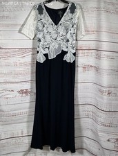 NWT Adrianna Papell Navy blue Embroidered Crepe Gown Dress Size 8 Retail 249