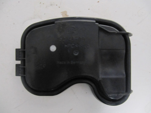 Abdeckung Scheinwerfer Schutzkappe  rechts VW Golf 4  Hella 15014600