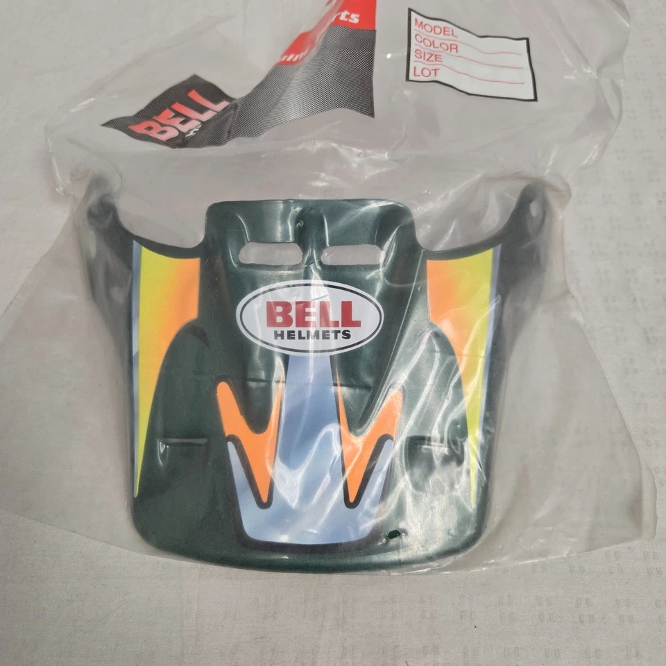 Visera gráfica Bell Moto 6 verde metálico *ANTIGUO STOCK NUEVO* Foto 3 de 4