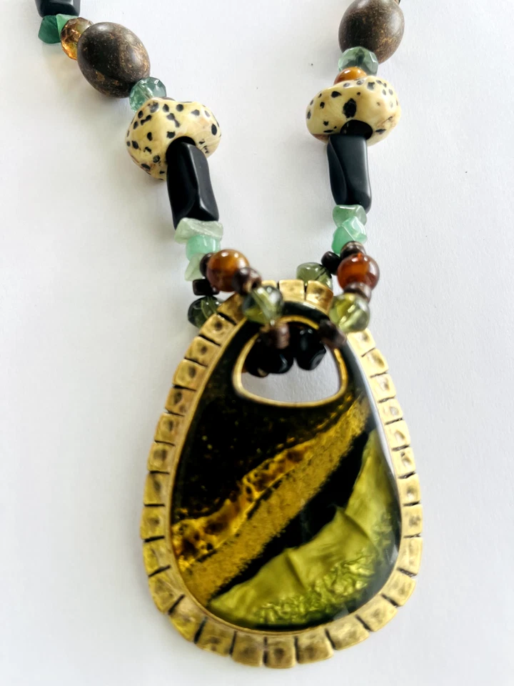 Chico’s 树脂吊坠种子石水晶青铜项链多色珠子 — 第 4/4 张图片