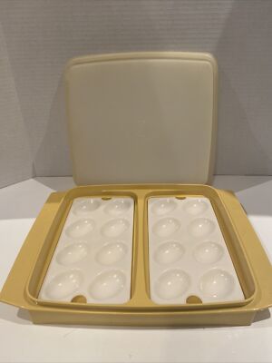 Vintage Tupperware 4 Piece Deviled Egg Keeper Carrier 723 3 Harvest Gold