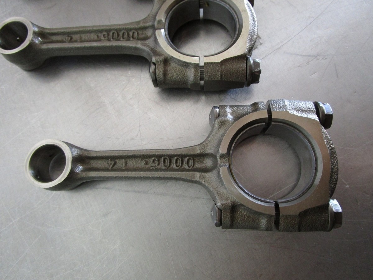りん Engine Pistons w/Ring Set - STD Fits 02-06 Nissan 2.5L