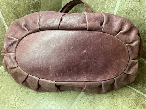 Isabella Fiore Belle Fleur Alexandria Hobo Burgundy Leather Shoulder Bag $395! - Picture 6 of 8