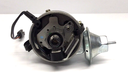 A1 Cardone 30-3890 Remanufactured Ignition Distributor - Picture 4 of 6