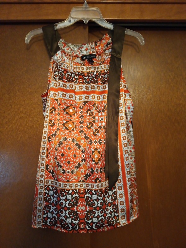 Women's I.N. brand No Sleeve Dressy Shirt Size M With Tags From I.N. Studio