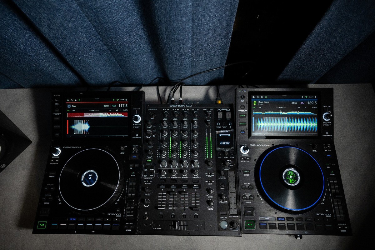 Denon DJ Setup: (2) SC6000 Prime Players + X1850 Mixer | eBay