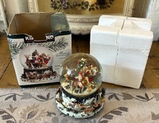 Kirkland Signature Christmas Musical Snow Globe Revolving Base Working Box