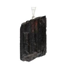 Ciondolo tormalina nera grezza