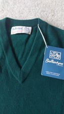 Ballantyne of Peebles Vintage 100% Cashmere Scollo a V - Stock esaurito con etichetta originale