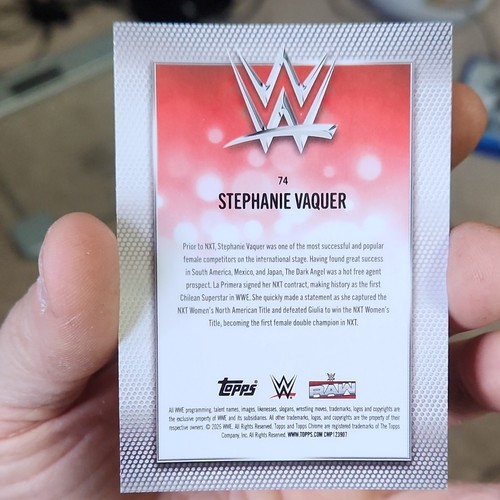 Topps Chrome 2026 WWE Stephanie Vaquer #74 Parallel 227/250 - Picture 2 of 6