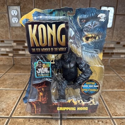 King Kong 8th Wonder of the World Gripping Kong Action Figure NEW 2005 Playmates