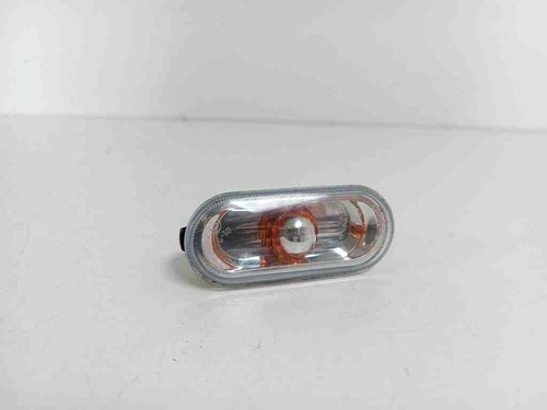 VW TRANSPORTER V T5 Furgon Kotflügelblinker vorne rechts 7H0949117A 21405113