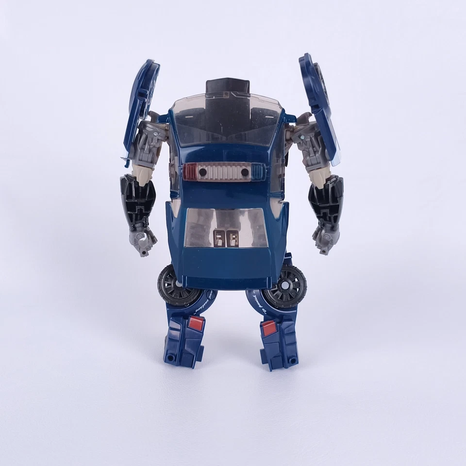 Transformers Barricade Complete TLK Deluxe Class The Last Knight Foto 4 de 4