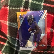 2021 Panini Phoenix Fire Burst #9 Marquise Brown