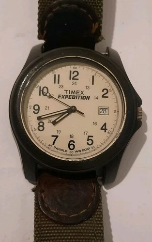 Vintage Timex Expedition Men’s Watch Indiglo WR50M Military Style Strap