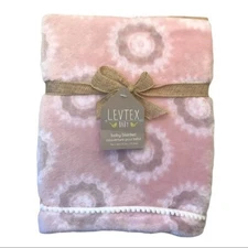 New Levtex Plush Baby Girl Gift Blanket Pink