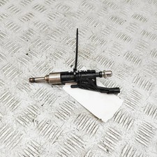 BMW X1 F48 Einspritzdüse 8625396 2,0 Benzin 170 kW 2017 33811479