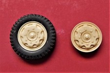 2  jantes à 8 évents pour Opel maultier ou Panzerwerfer 42 Italaeri, résine 1:35