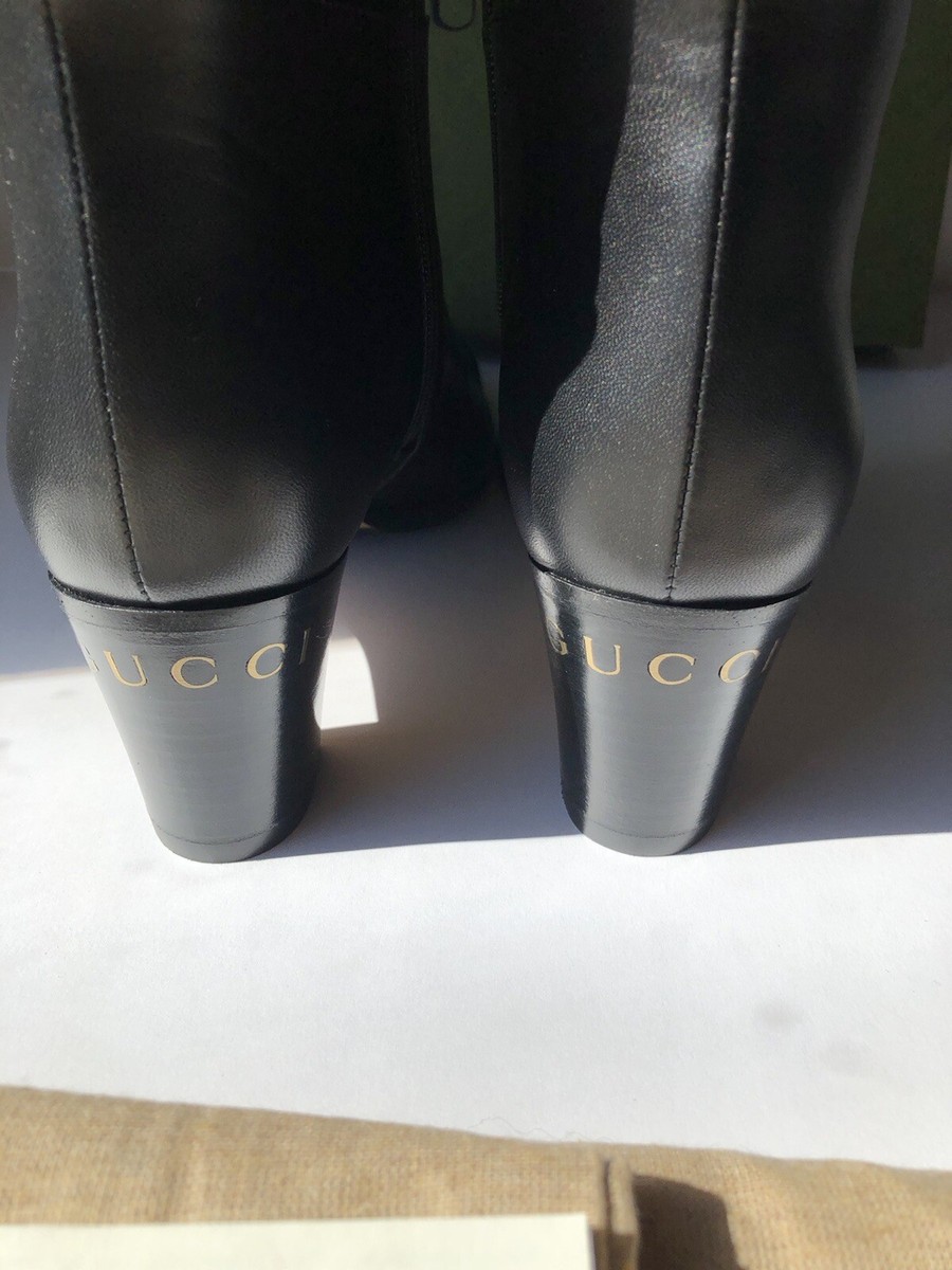 GUCCI ブーツ　6C Gucci $1590 Black Leather Charlotte Ankle Boots Logo Heel EU36, US