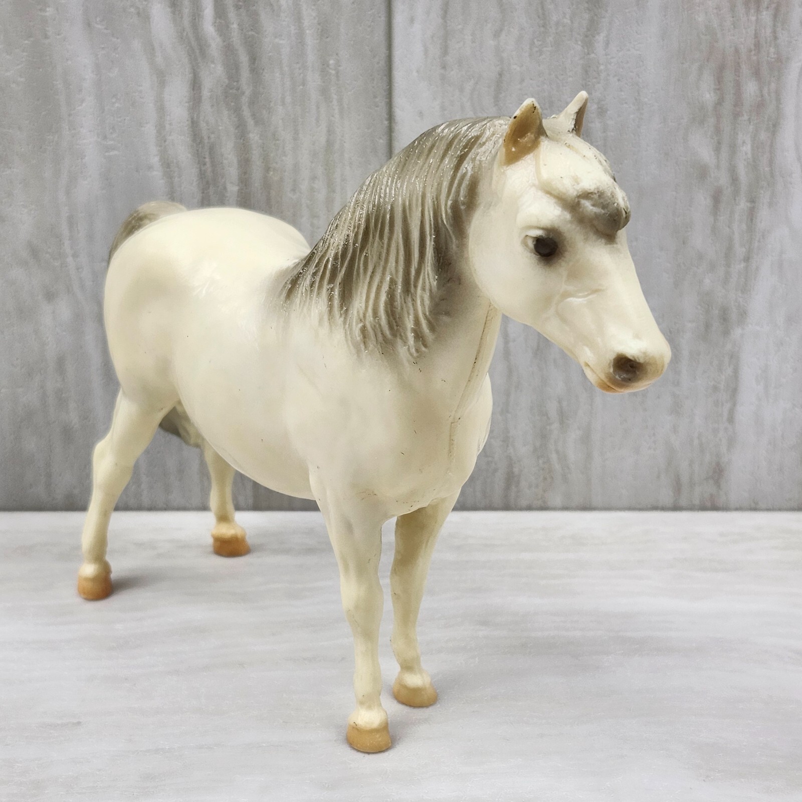 Vintage Breyer Glossy Alabaster Shetland Pony Plastic Horse Figurine #25