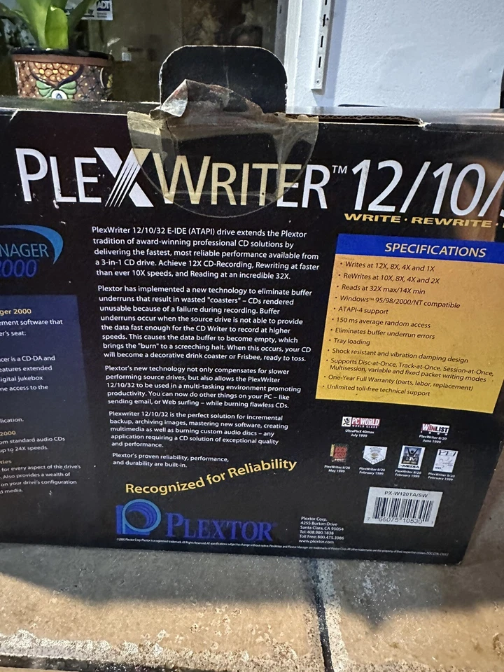 Unidad de CD-RW interna Plextor PX-W1210TS SCSI PlexWriter 12/10/32s Foto 2 de 2