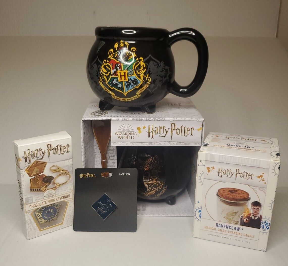 Universal Previews Wizarding World of Harry Potter Merchandise  Harry  potter merchandise, Harry potter items, Harry potter merch