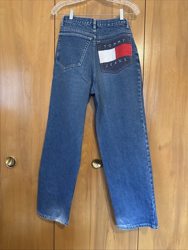 Vintage Tommy Hilfiger Jeans – Late 90s/Early 2000s, Classic High-Rise Fit