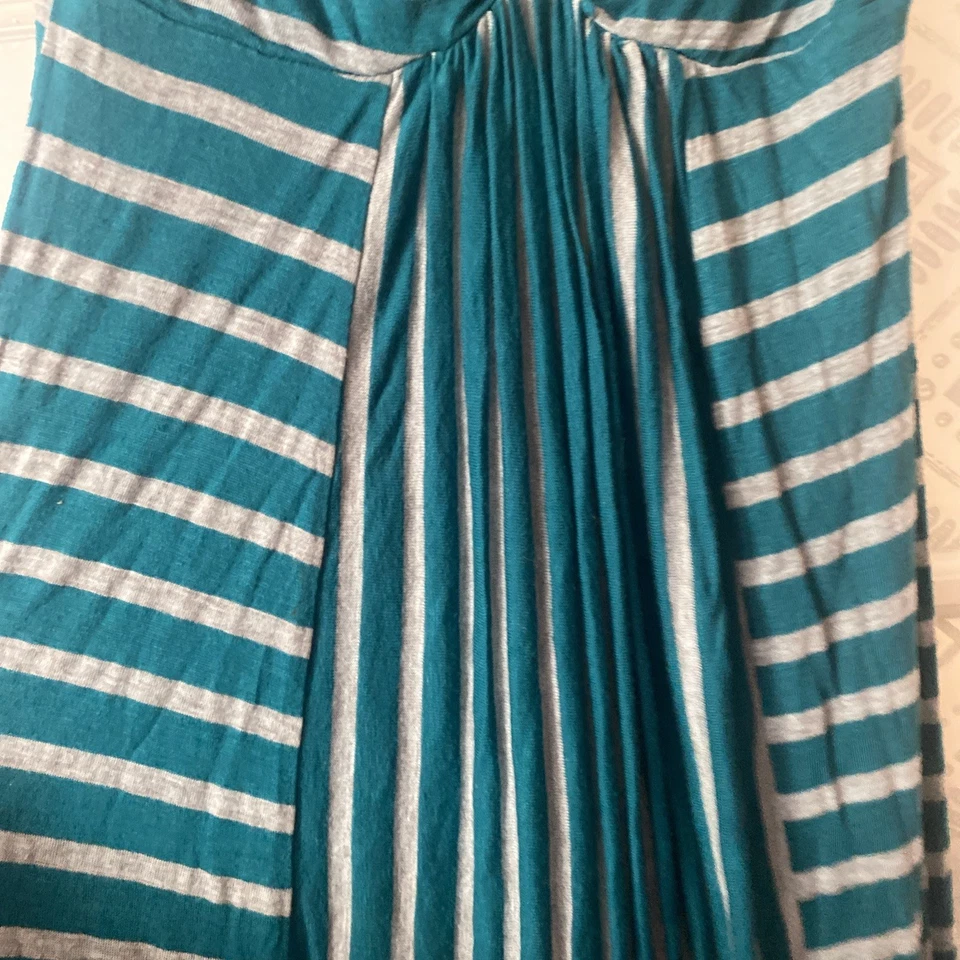 MAXI/VESTIDO DE SOL MUJER ELLA MOSS RAYAS TALLA GRANDE Verde Foto 3 de 4