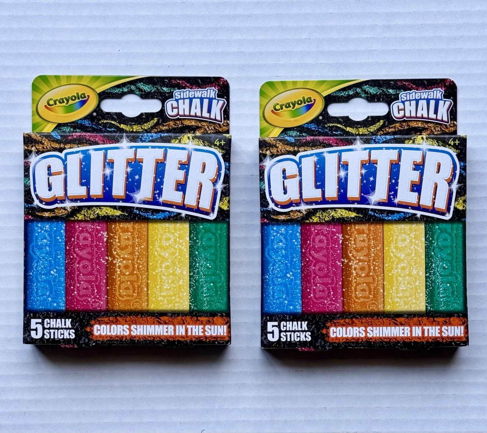 New 2 Pack Crayola Glitter Washable Sidewalk Chalk with the 