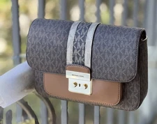 MICHAEL KORS SLOAN EDITOR MEDIUM FLAP MESSENGER BAG CENTER STRIPE MK BROWN