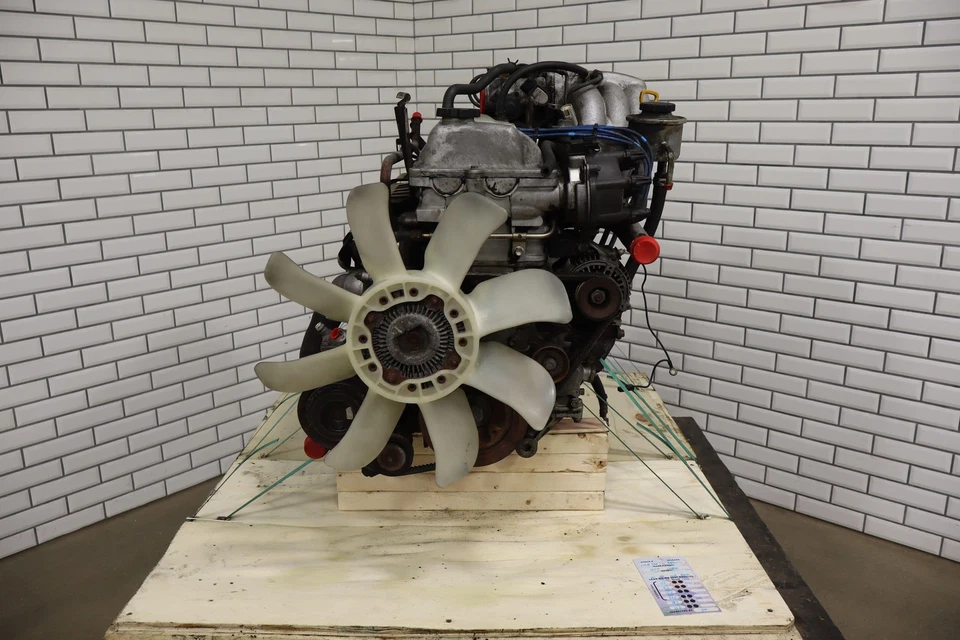 96-98 Lexus LX450 4.5L Inline 6 Cylinder (1FZFE) Engine W/Accessories *See Notes Foto 3 de 4