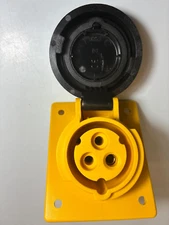 CEE Angle Receptacle WATERTIGHT (20-AMP 120VAC) 2P 3-Wire IP67 4h  PCE 41392-4f8