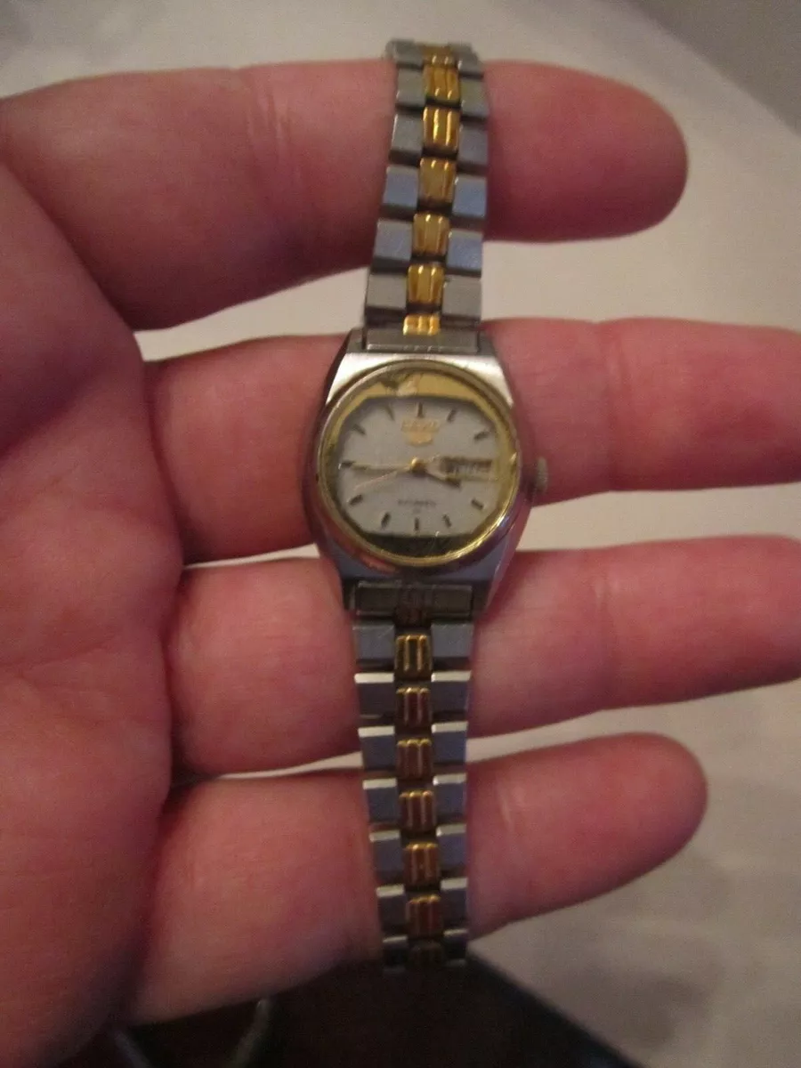 Womens best sale seiko automatic
