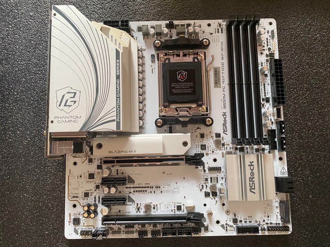 ASRock B650M PG RIPTIDE WIFI White Motherboard Japan NEW